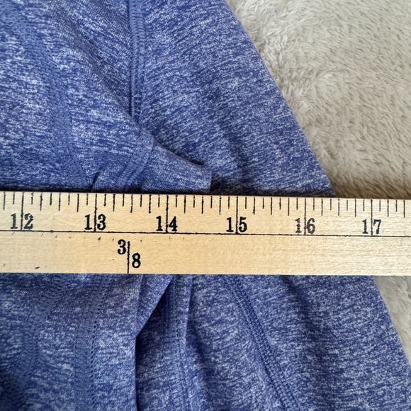 Lululemon Scuba Hoodie Womens Size 2‎ Blue Preowned Full Zip Gym Running Workout - Picture 6 of 6